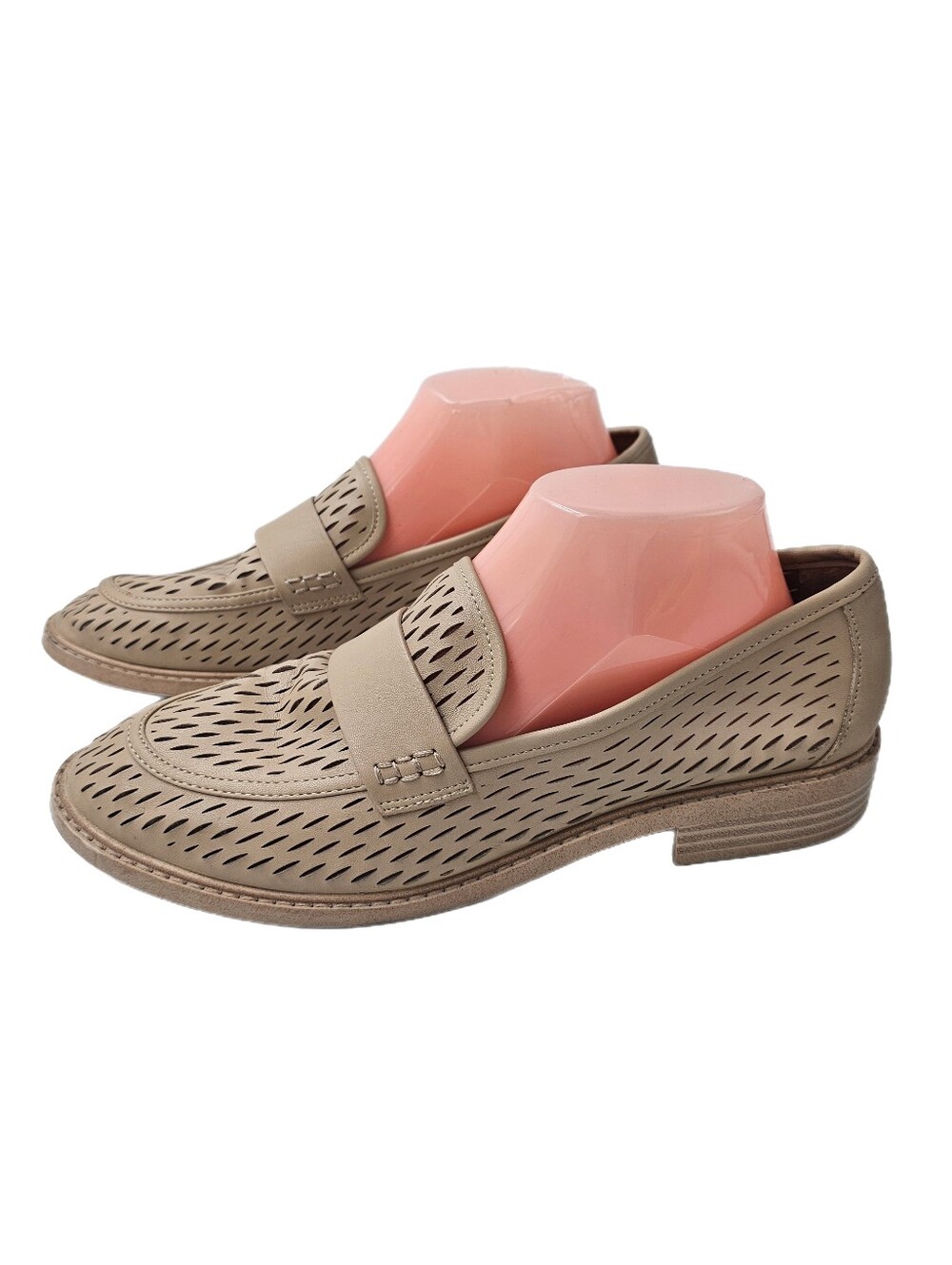 Franco Sarto Allison Perforated Loafers Nude Tan Beige Womens Size 9.5 Footwear